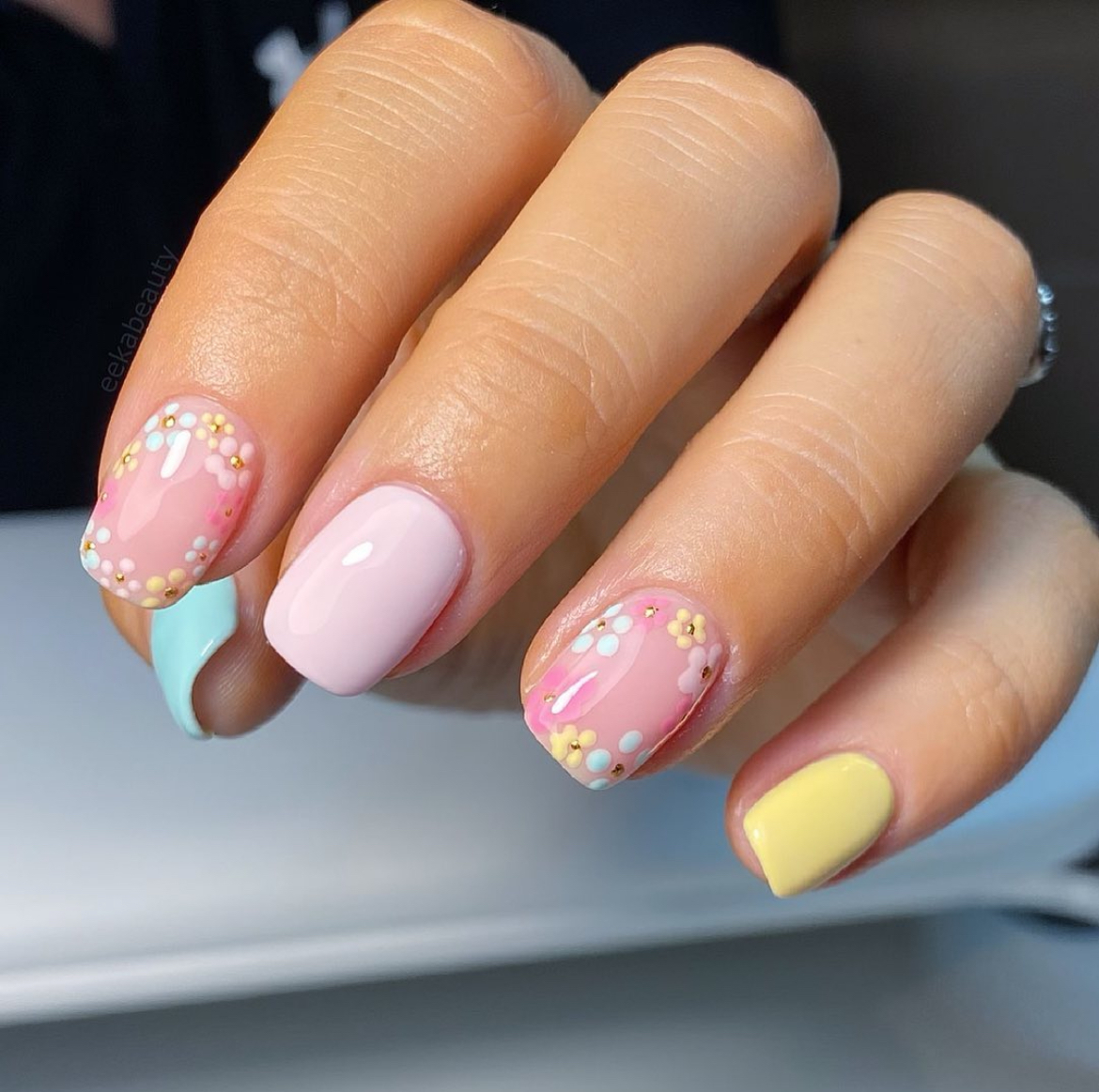 nails daisy pink