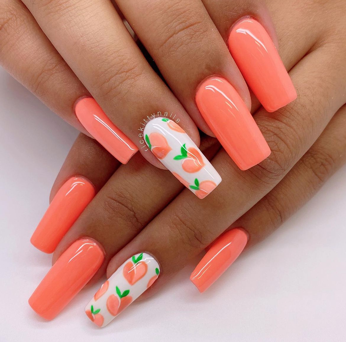peach nail art