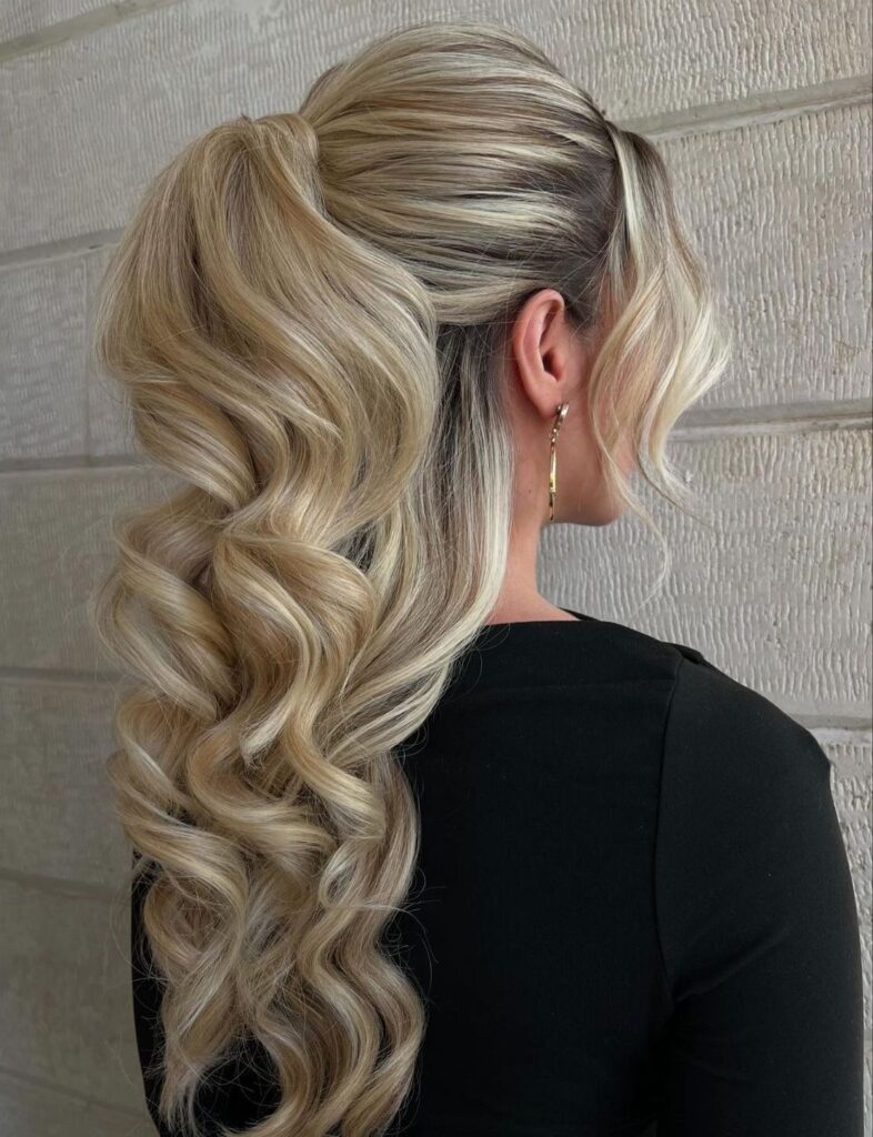 20+ Beautiful Hairstyles for Long Hair - The Beauty May