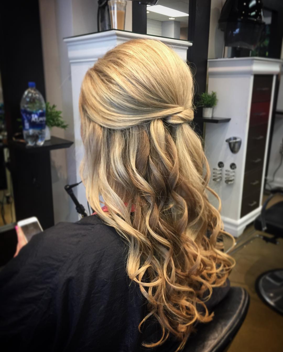 wedding guest hairstyles down