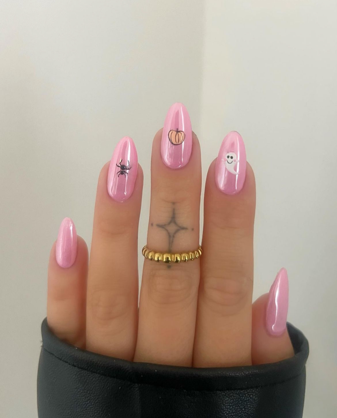 halloween nails pink