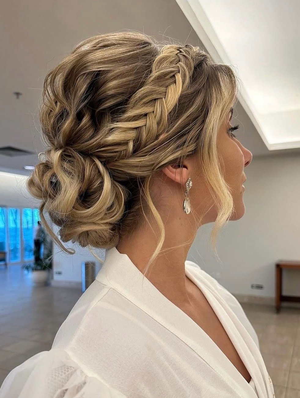 wedding updos for curly hair