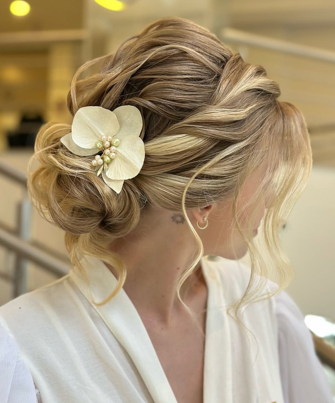 wedding updos for long hair