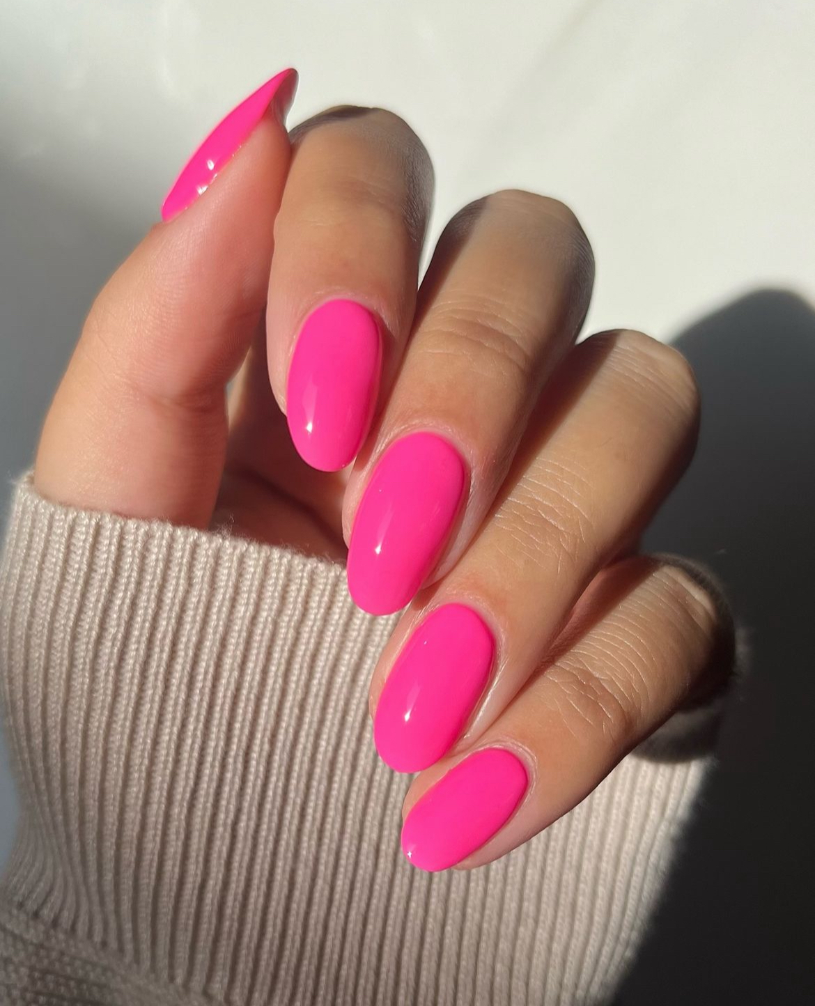 pink summer nails almond