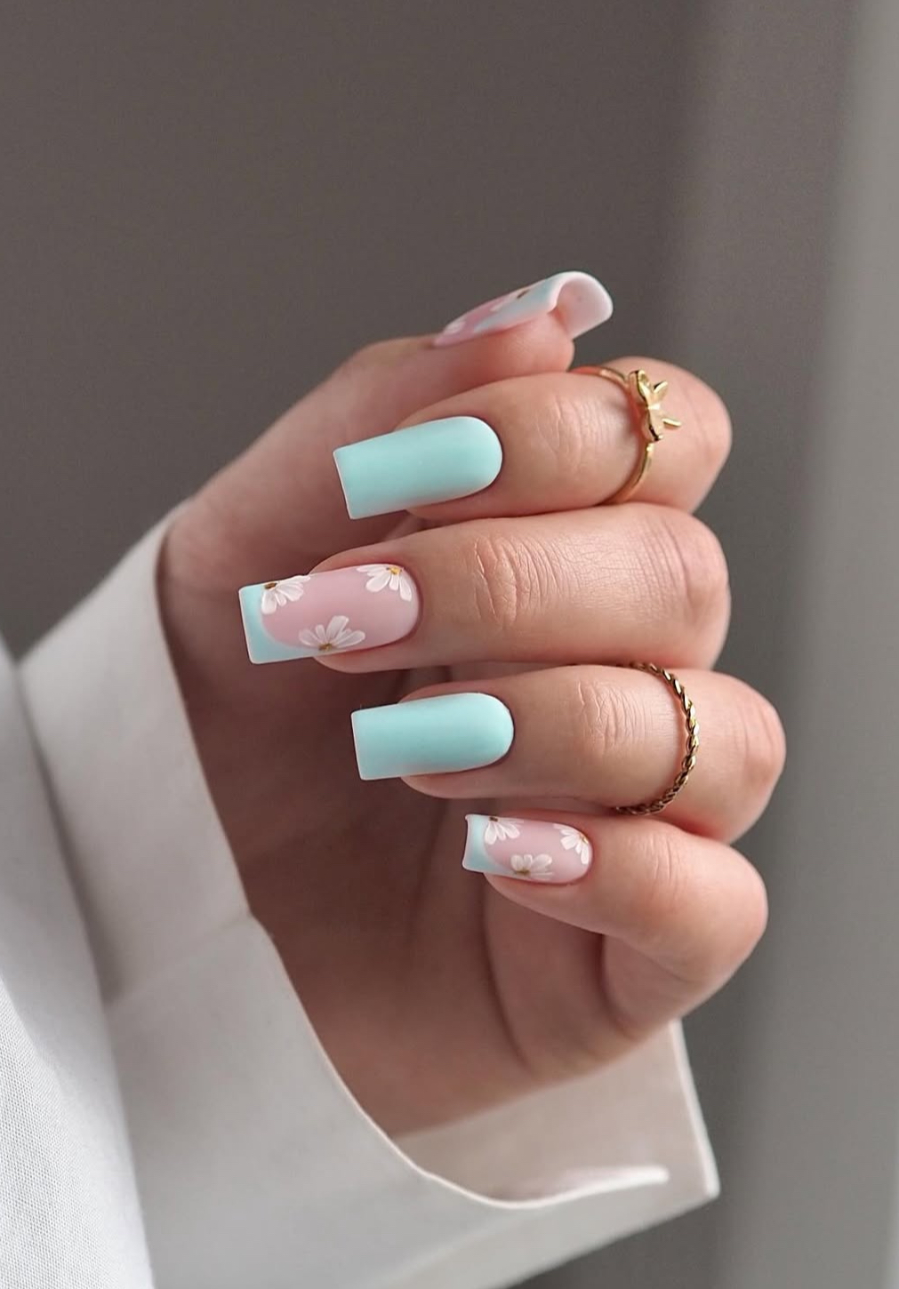 summer nails square blue