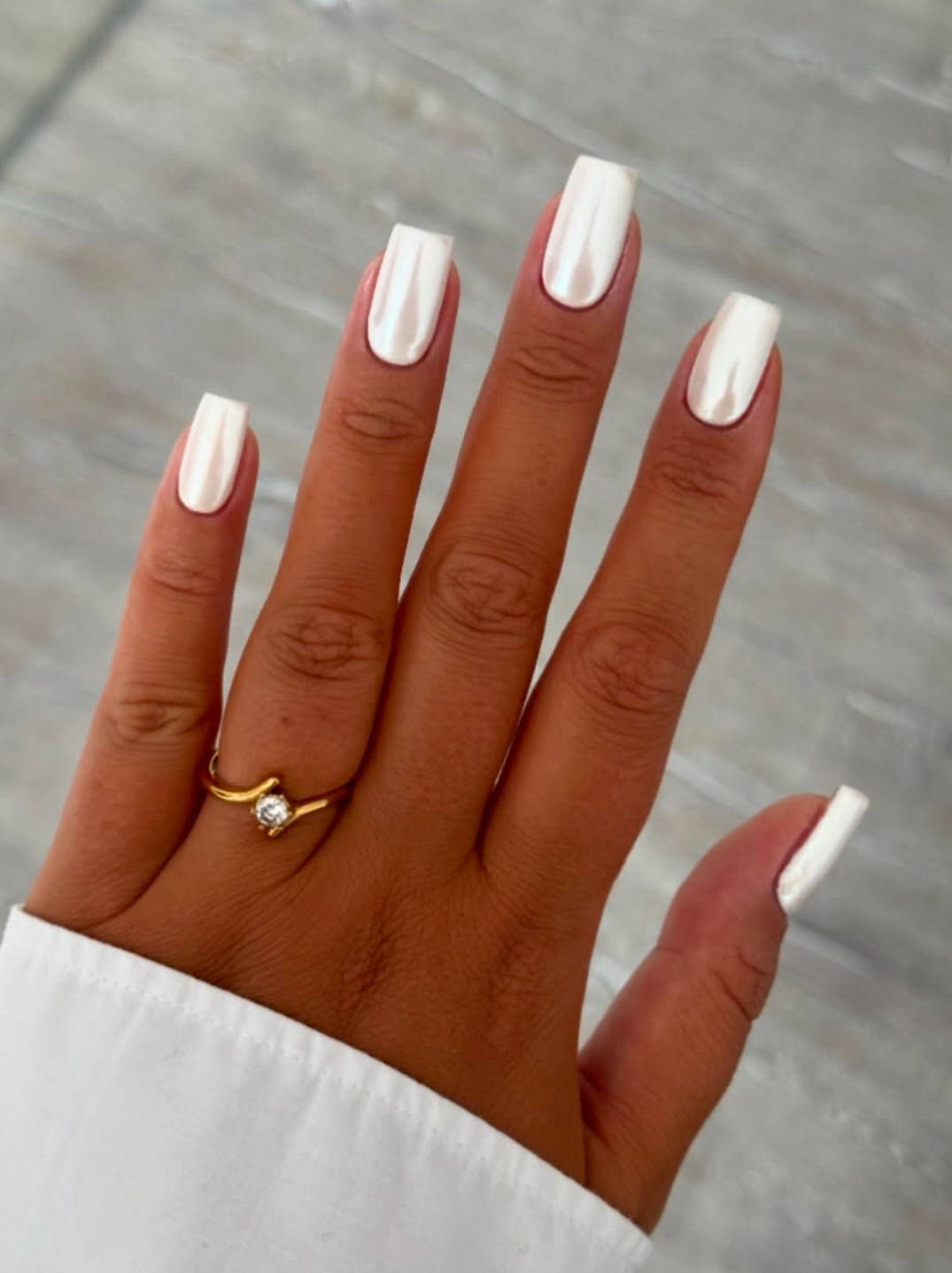 white nails with chrome