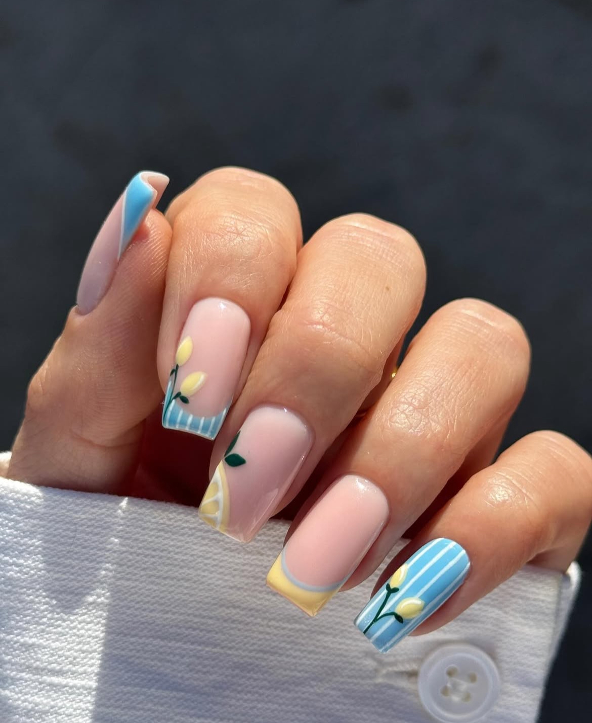 summer nails europe square