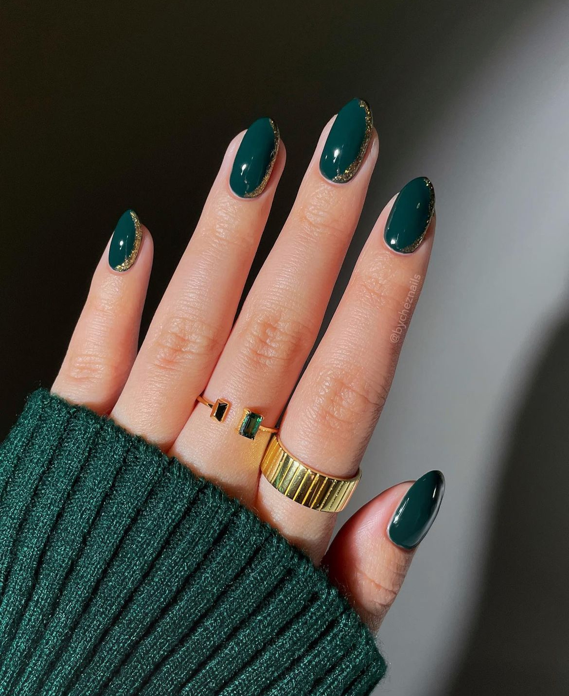 christmas nails almond
